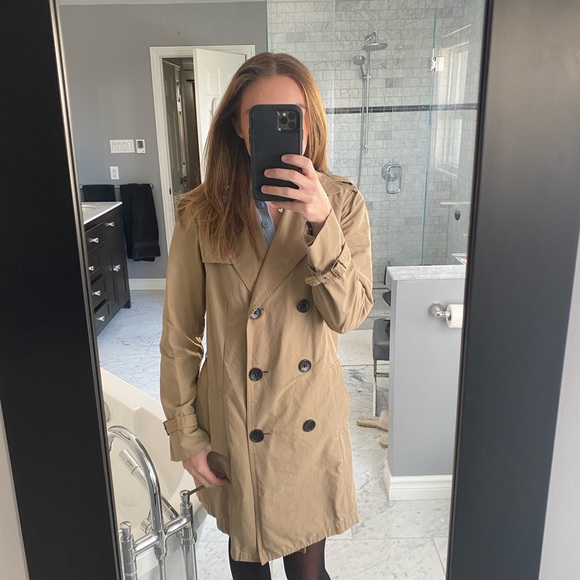 Tan Trench coat - Picture 4 of 5